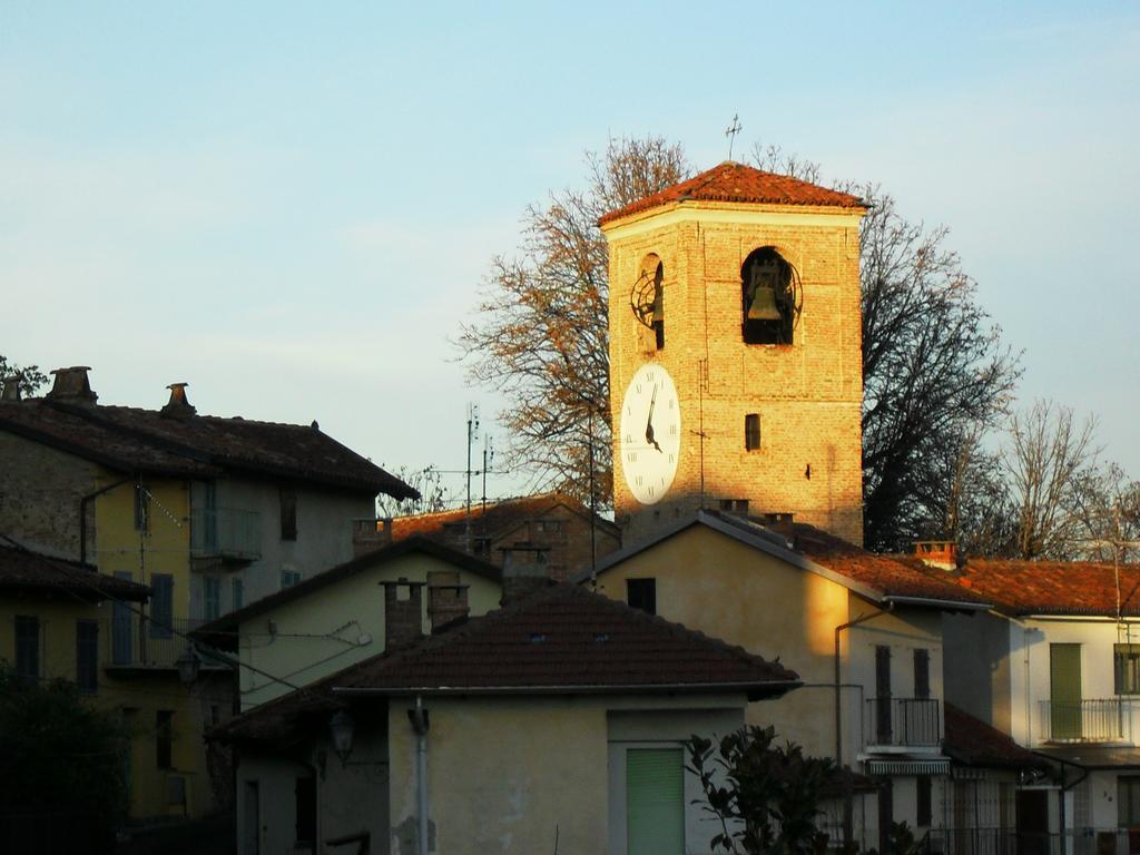 Il Cortiletto Dei Capperi Bed & Breakfast Gassino Torinese Exterior foto