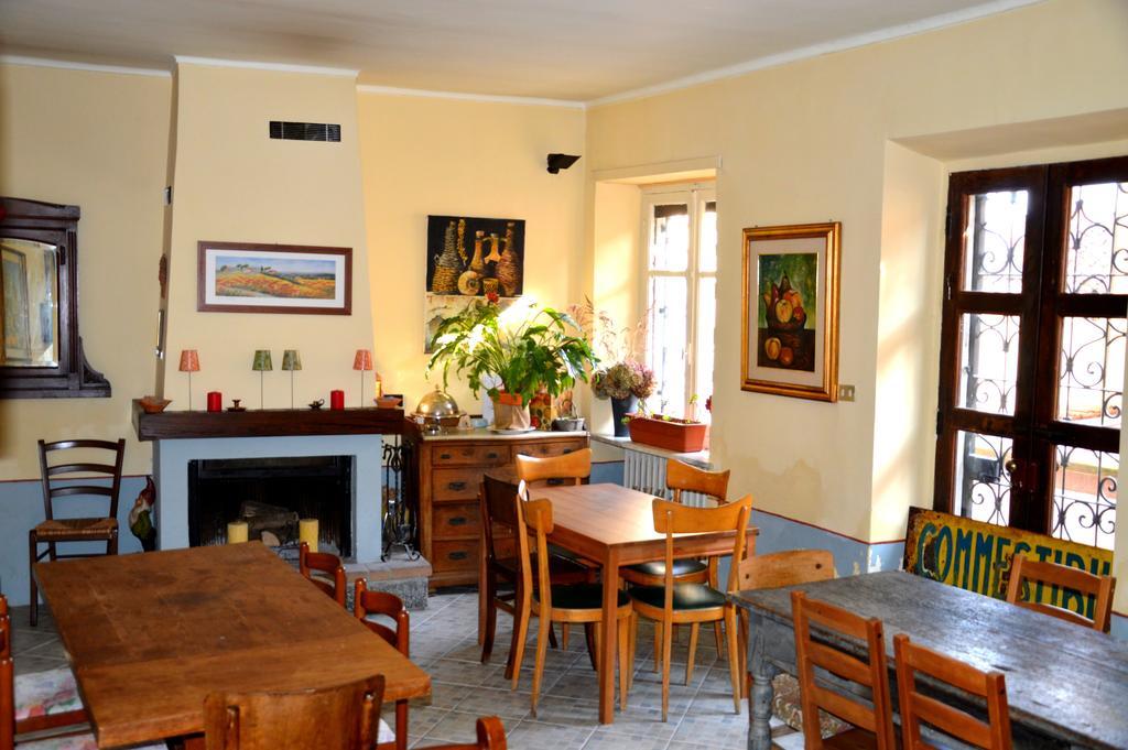Il Cortiletto Dei Capperi Bed & Breakfast Gassino Torinese Exterior foto