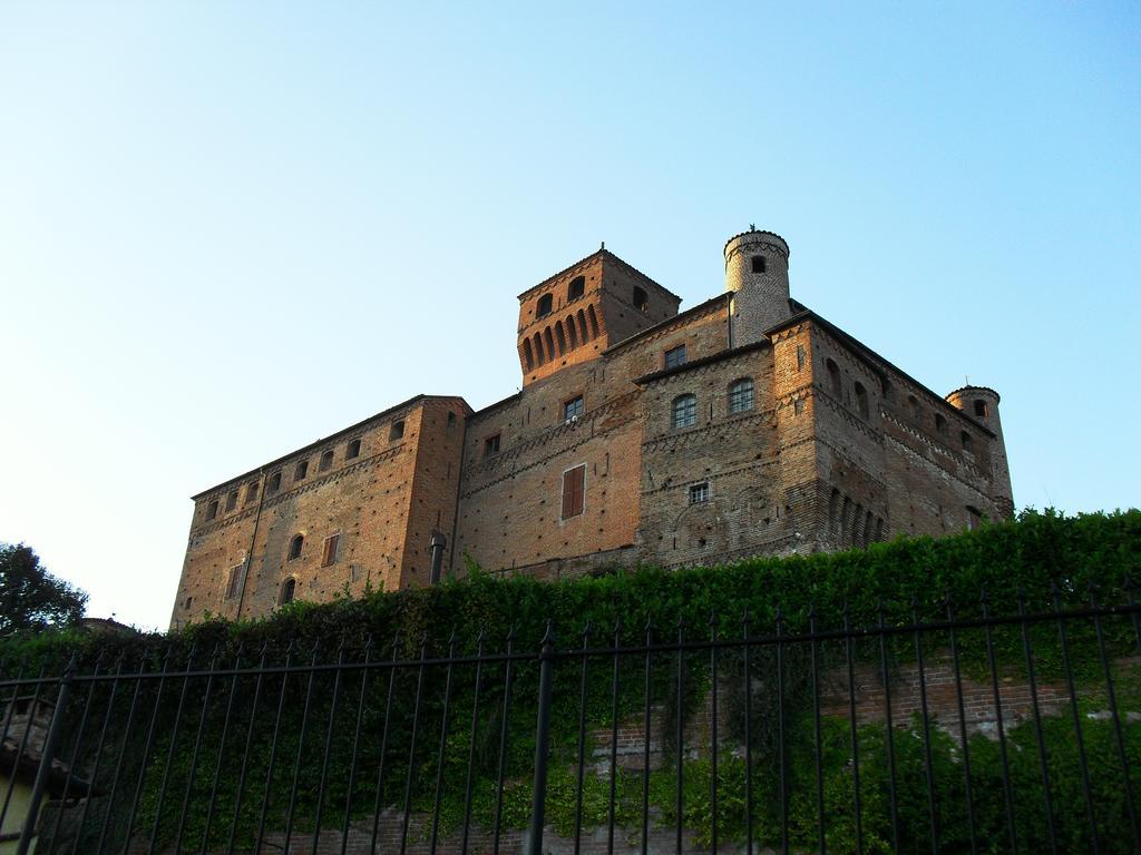 Il Cortiletto Dei Capperi Bed & Breakfast Gassino Torinese Exterior foto